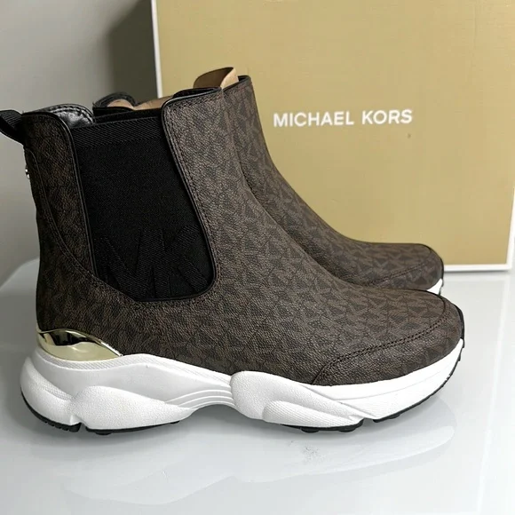Michael Kors Katrina bootie 8 - Picture 1 of 4